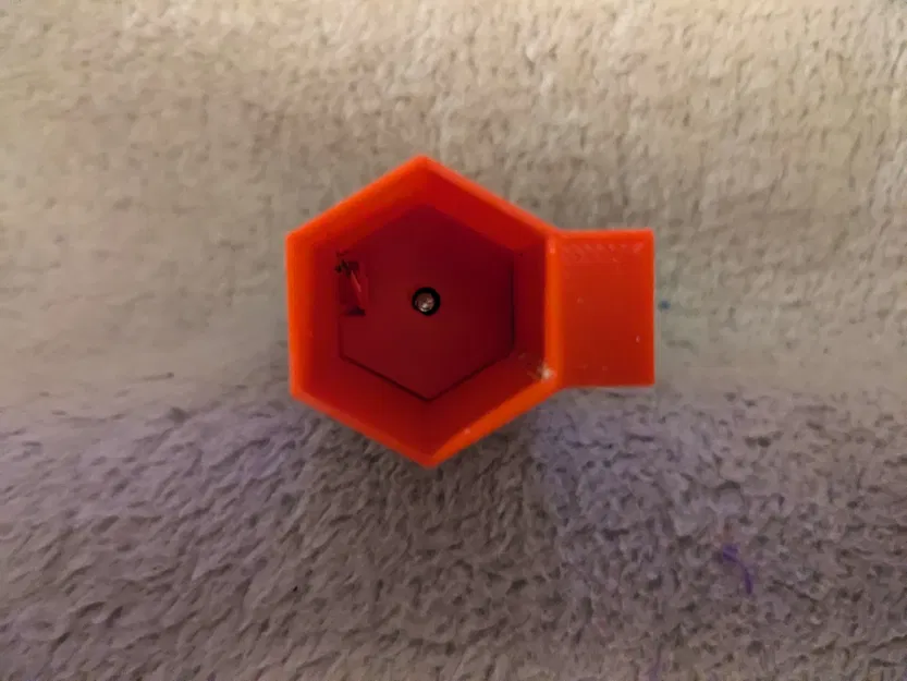 Súng Bắn Confetti Chạy Bằng Lò Xo - Image 3