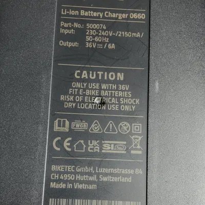 Giá Treo Tường Sạc Pin FIT (Model 500074 / 500951)