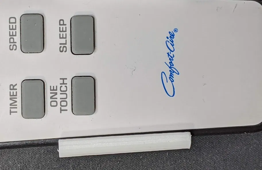 Giá Treo Tường Remote Máy Lạnh Comfort-Aire - Image 5