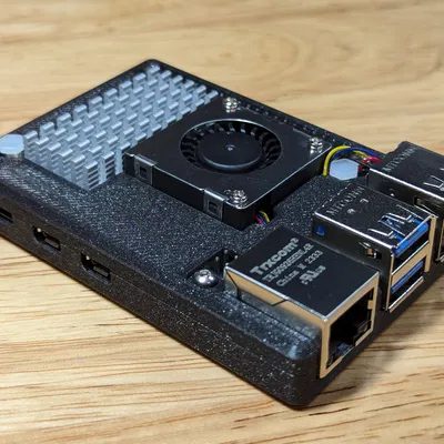 Vỏ mỏng cho Raspberry Pi 5 có Tản nhiệt Chủ động