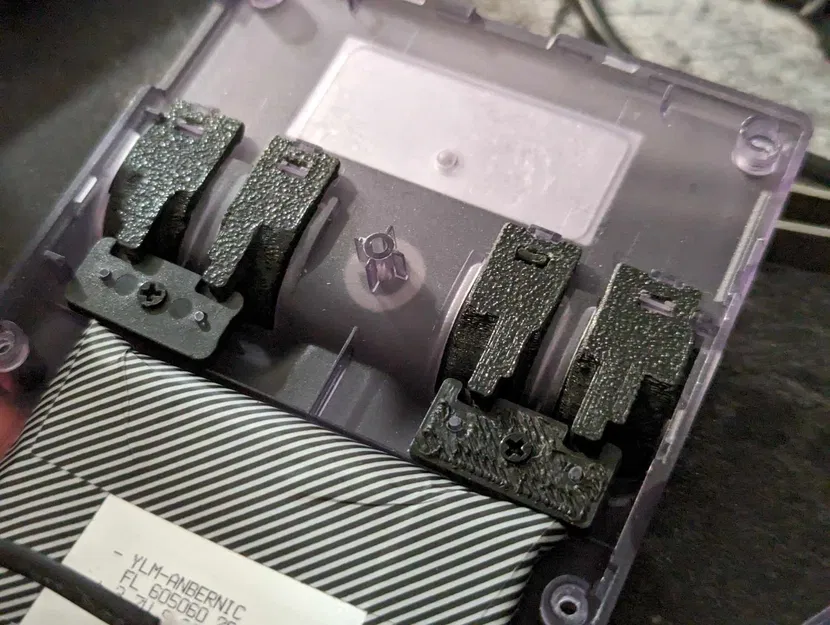 Pát Giữ Nút Vai Cho RG35XX - Image 2