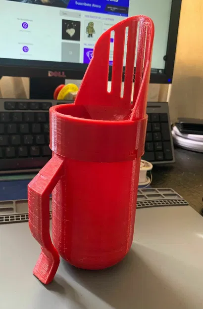 Dụng Cụ Dọn Cát Vệ Sinh Cho Mèo REGOGEDOR DE ARENA PARA GAto - Image 1