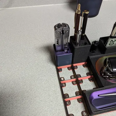 Kệ Đựng Leatherman P4 Gridfinity Có Nam Châm