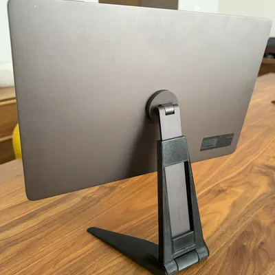 Chân đế màn hình gập cho màn hình di động INNOCN