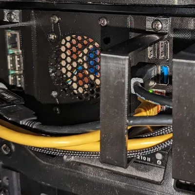 Quản lý cáp cho Hệ thống Rack Module 2U