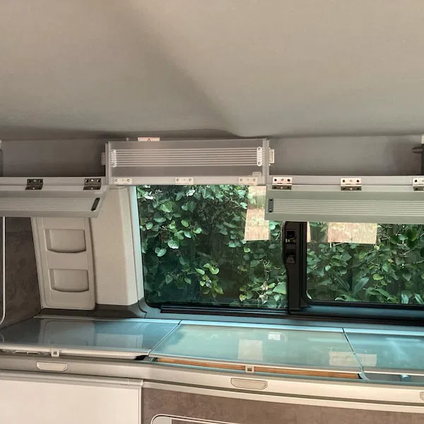 Tủ Trần/Kệ Trần Phiên Bản 2025 Cho VW T5, T6 California - Image 2