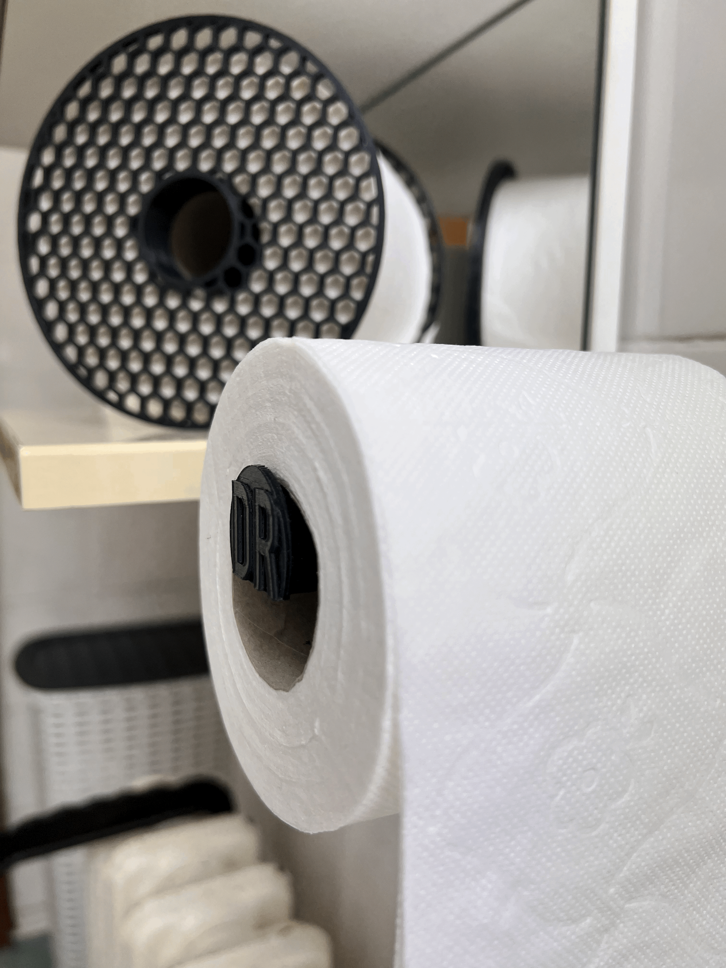 Kệ Giấy Vệ Sinh "HUSA" HODLer