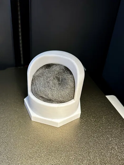 Giá Đỡ Hộp Đựng Nhíp Hàn Cách Điệu - Image 3