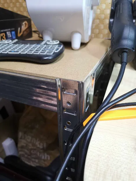 Miếng Bảo Vệ Góc Kệ - Image 2