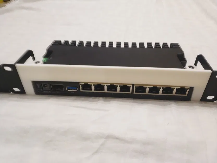 Vỏ che rack cho Mikrotik RB5009 - Image 1
