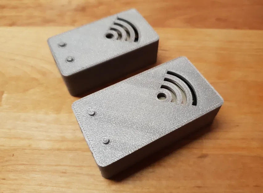 Hộp đựng ESP32 thiết kế bằng OpenSCAD - Image 2