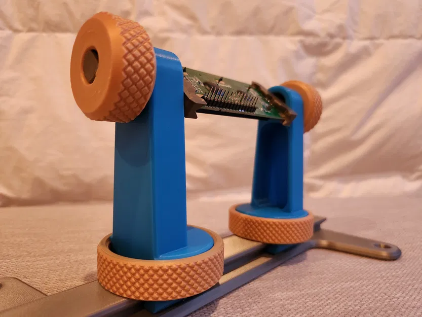 Khuôn Kẹp Bo Mạch In PCB Có Thể Điều Chỉnh - Image 5