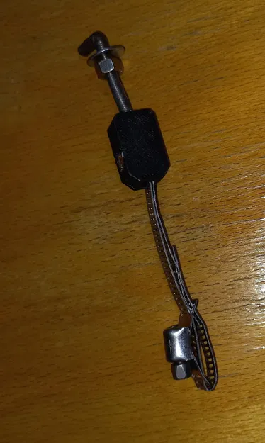 Giá Đỡ Dây Đai Để Gắn Ốc - Image 1