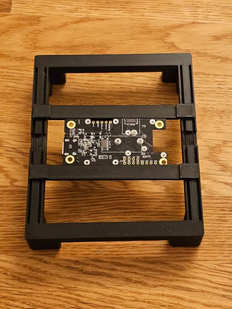 Khuôn Giữ Bo Mạch PCB - Image 1