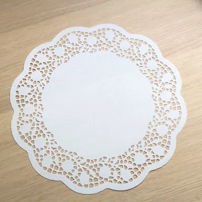 Tấm Lót Ly / Khăn Trải Bàn Kiểu Ren