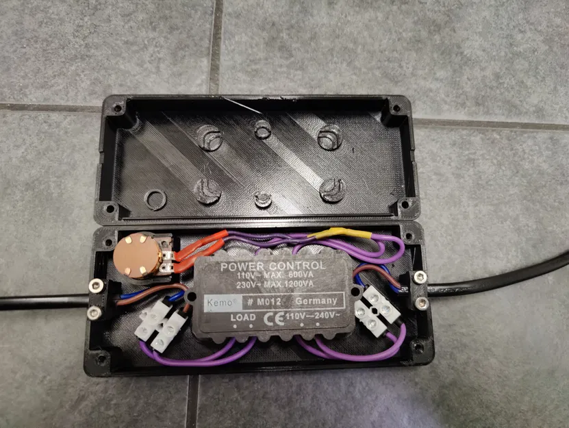 Hộp Điều Khiển Kemo Power Control (M012) - Image 3