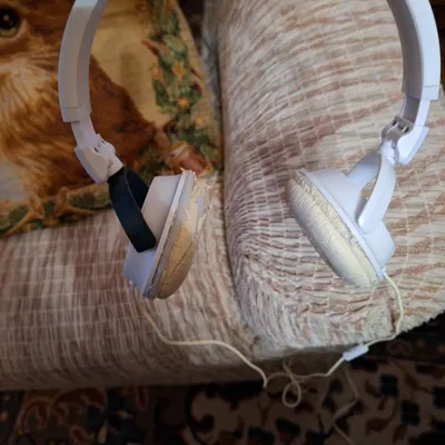 Sửa Gọng Tai Nghe Philips Bị Gãy