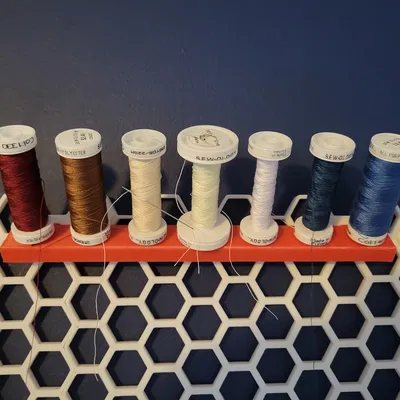 Giá Đỡ Cuộn Chỉ May HSW