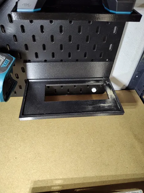 Giá Đỡ Máy Cưa Đĩa Makita Cho Skadis - Image 2