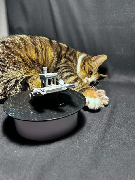 Mô Hình Millennium Falcon Benchy Có Đế Trượt - Image 2