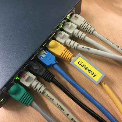 Giá đỡ nhãn cáp Parametric cho cáp Ethernet, mạng, USB, PC, dây nguồn, v.v.