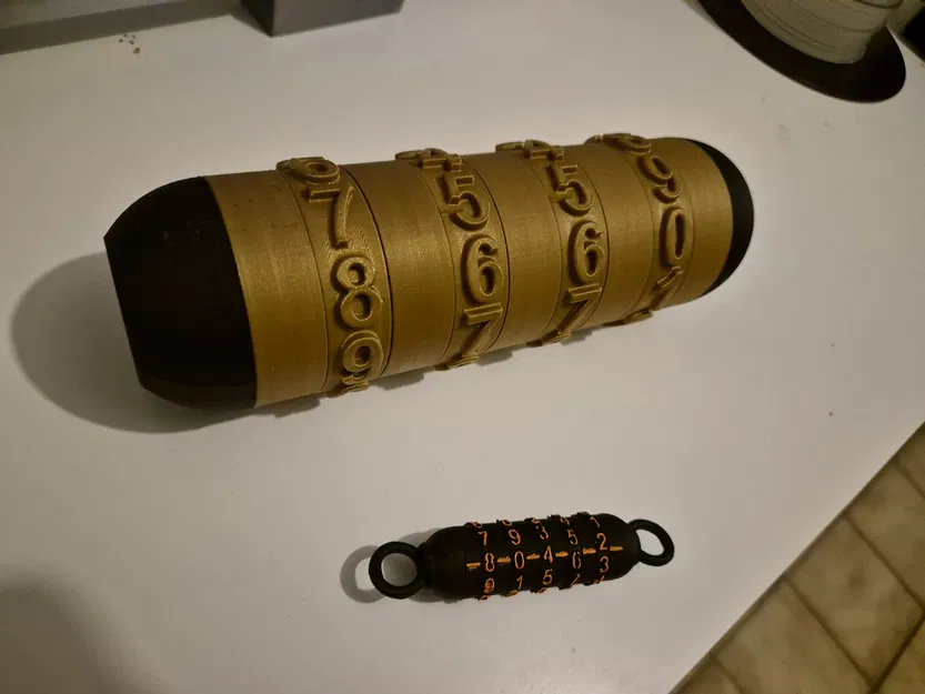 Ổ Khóa Số Cỡ Lớn (BIG Version...really BIG) - Image 4