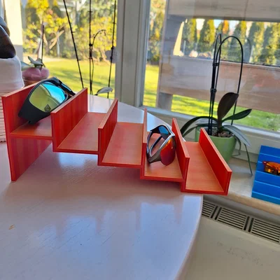 Cầu thang để Kính râm V2 Lớn hơn