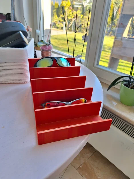 Cầu thang để Kính râm V2 Lớn hơn - Image 2