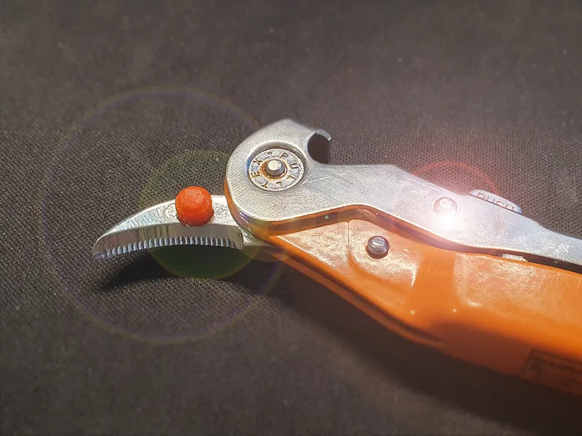 Chốt Thay Thế Cho Dụng Cụ Khui Rượu Pulltex - Image 2