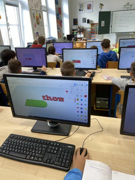 Móc Khóa Tủ Đồ Dùng Học Sinh - Image 3