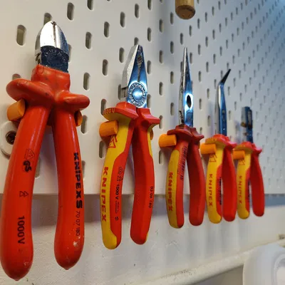 Kẹp Giữ Kìm Knipex T-Nuts Cho Bảng Ikea Skadis