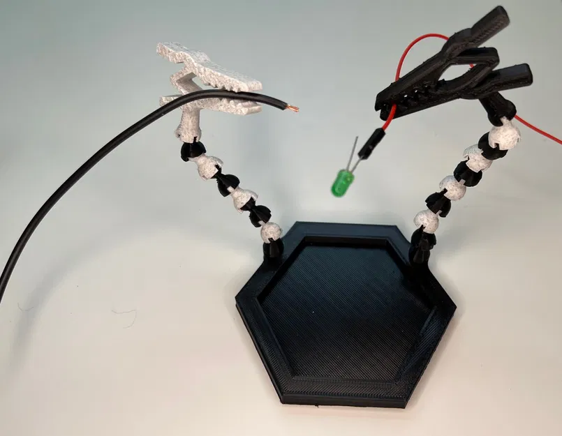 Giá Đỡ Bộ Dụng Cụ Hàn Tùy Chỉnh - Image 3