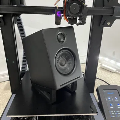 Chân Đế Loa Để Bàn Ít Vật Liệu