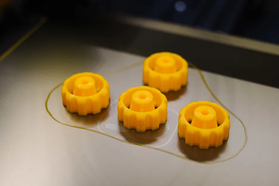 Núm Xoay Tăng Chỉnh Mặt Bàn M4 Có Vân Cho Ender 3 (Parametric Fusion 360) - Image 7