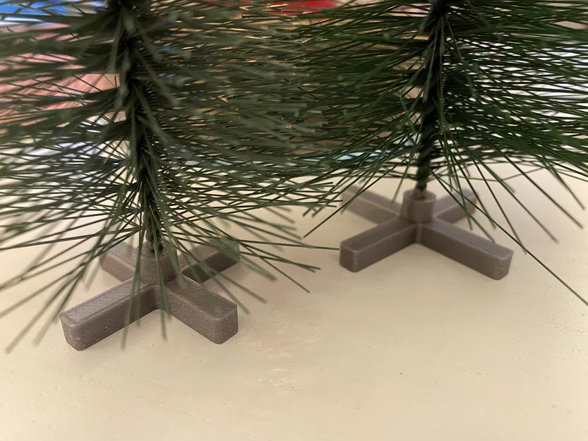 Chân đế cho cây thông Noel IKEA VINTER 2020 - Image 2