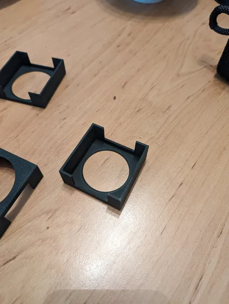 Hộp/giá đỡ Pexeso 49mm - Image 3