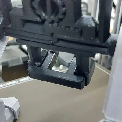 Giá đỡ điện thoại ngược