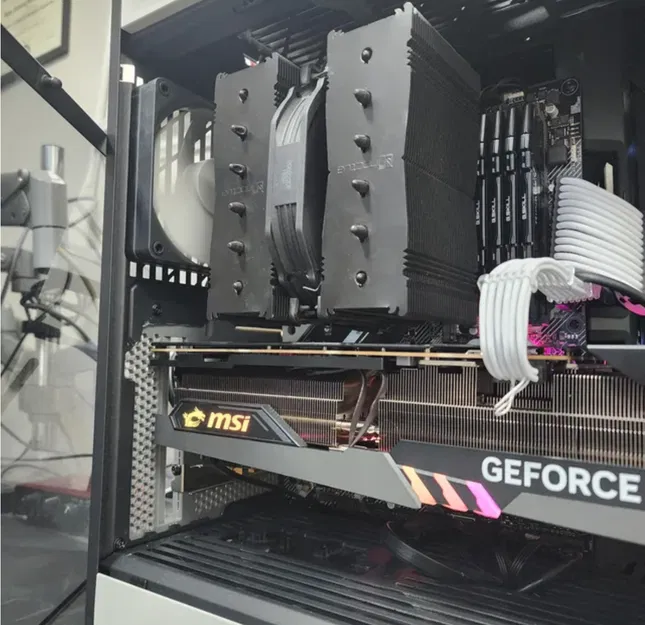 Giá Đỡ GPU Ngang Cho HYTE Y60 - Image 4