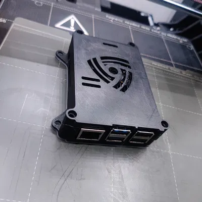 Vỏ Raspberry Pi 5 cho quạt tản nhiệt chủ động