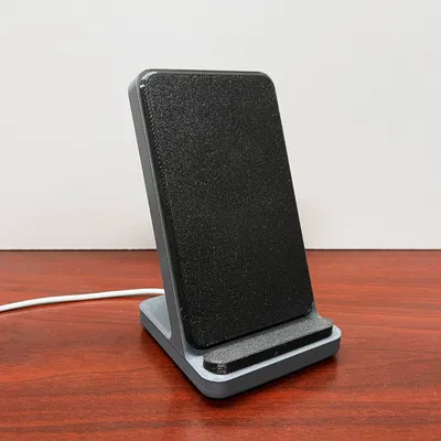 Đế Sạc MagSafe Cho iPhone Dựa Theo Đế Sạc Nomad Base Station