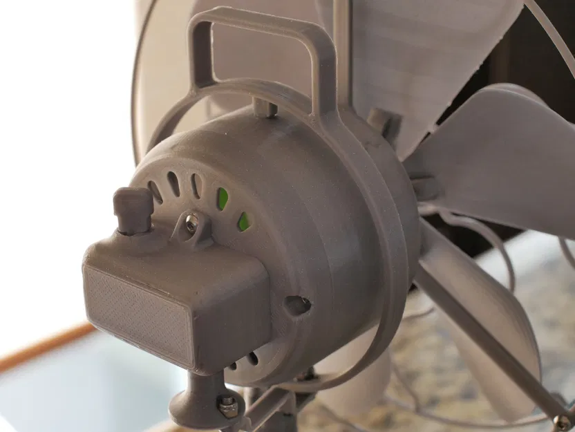 Quạt bàn đảo chiều kiểu cổ điển - Phiên bản Redux - Image 10