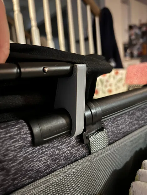 Chân đỡ Nôi cũi em bé - Image 1