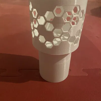 Mở Rộng Chỗ Để Ly Có Ngăn Chứa Đồ