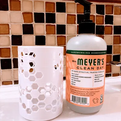 Vỏ Trang Trí Chai Nước Rửa Tay