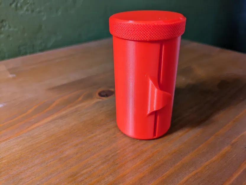 Hộp Đựng Túi Vệ Sinh Gắn Dây Dắt - Image 5