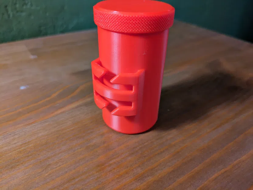 Hộp Đựng Túi Vệ Sinh Gắn Dây Dắt - Image 7