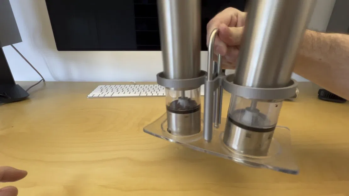 Lồng Đỡ Cho Cối Muối Tiêu Điện Elis Sense u’Select Peugeot - Image 1