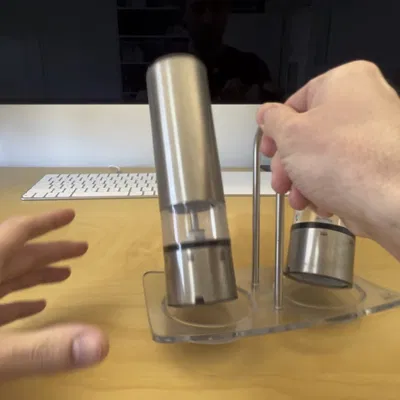 Lồng Đỡ Cho Cối Muối Tiêu Điện Elis Sense u’Select Peugeot