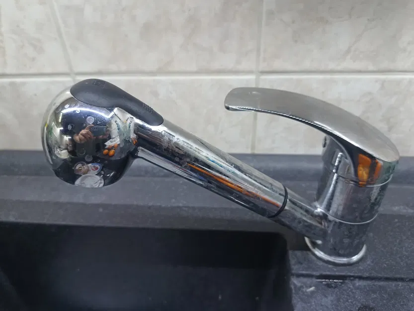 Chèn vòi sen Mississipi của Rav Slezak - Image 1