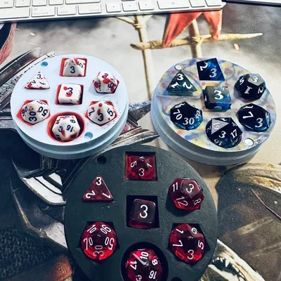 Hộp Đựng Xúc Xắc